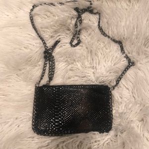 NWOT FAUX SNAKESKIN CROSSBODY/ CLUTCH PURSE